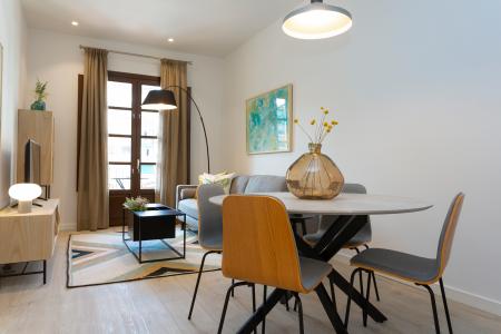 Appartement te huur in Barcelona Consell De Cent - Dos De Maig