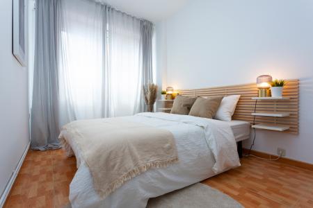 Appartement te huur in Barcelona Mare De Deu De Montserrat - Guinardó