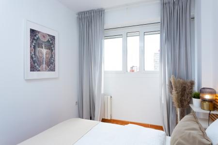Appartement te huur in Barcelona Mare De Deu De Montserrat - Guinardó