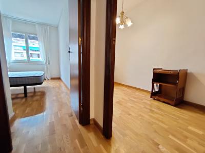 Wohnung zur Miete in Barcelona Marina - Industria