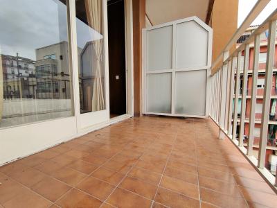Wohnung zur Miete in Barcelona Marina - Industria
