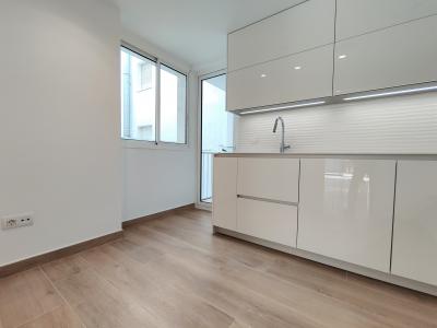 Piso en Alquiler en Barcelona Marina - Casp