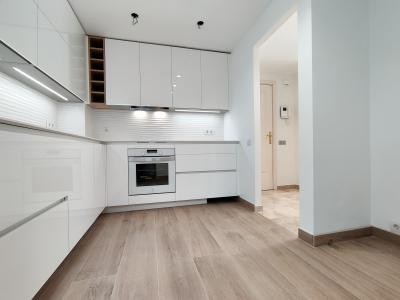 Piso en Alquiler en Barcelona Marina - Casp