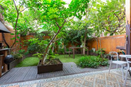 Unifamiliar adosada te huur in Barcelona Sant Tomàs - Palafox (special Condition)