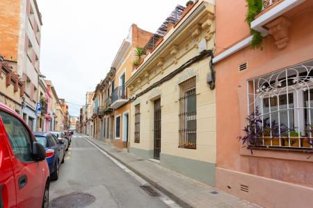 Unifamiliar adosada te huur in Barcelona Sant Tomàs - Palafox (special Condition)