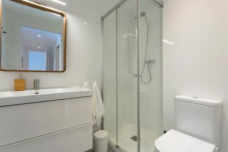 Pis en Lloguer a Barcelona Camelies - Escorial (10 Months Minimum)