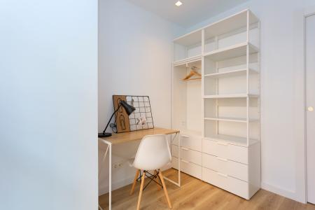 Pis en Lloguer a Barcelona Camelies - Escorial (10 Months Minimum)