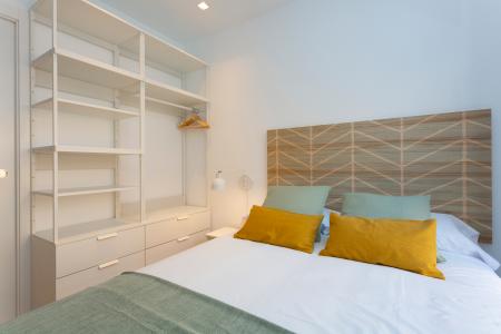 Pis en Lloguer a Barcelona Camelies - Escorial (10 Months Minimum)