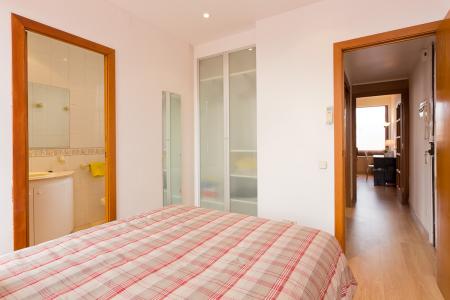 Appartement te huur in Barcelona Cabanes - Paral-lel
