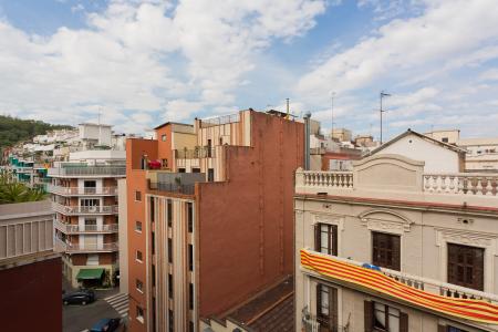 Appartement te huur in Barcelona Cabanes - Paral-lel