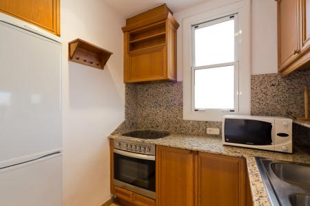 Appartement te huur in Barcelona Cabanes - Paral-lel