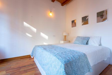 Piso de una habitación con balcón y WiFi