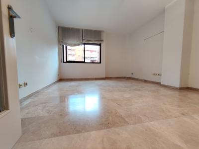 Pis en Lloguer a Barcelona Sardenya - Llull