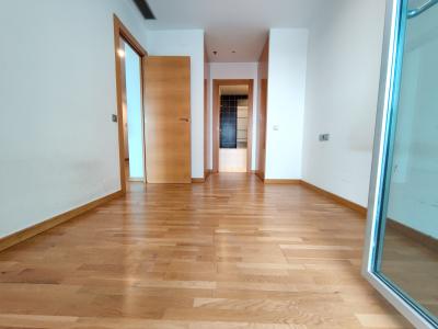 Apartment for Rent in Hospitalet Plaça Europa - Ciencies