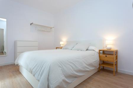 Appartement te huur in Barcelona Neptú - Luis Antunez