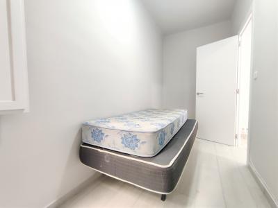 Appartement à louer à Barcelona Av. Meridiana - PlaÇa De MossÈn ClapÉs