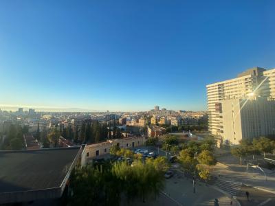 Appartement à louer à Barcelona Av. Meridiana - PlaÇa De MossÈn ClapÉs