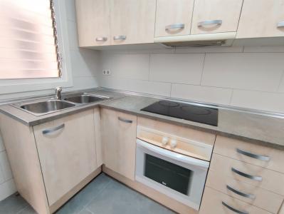 Appartement à louer à Barcelona Av. Meridiana - PlaÇa De MossÈn ClapÉs