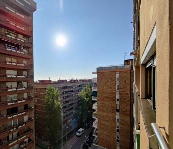 Appartement te huur in Barcelona Pg Valldaura - Pg. Fabra I Puig