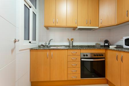 Appartement te huur in Barcelona Nàpols - Aragó (solo Para Empresas Con Iva)