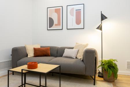 Appartement te huur in Barcelona Nàpols - Aragó (solo Para Empresas Con Iva)