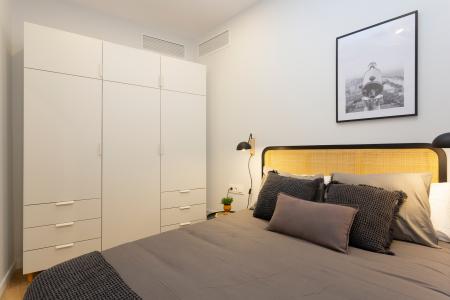 Appartement te huur in Barcelona Nàpols - Aragó (solo Para Empresas Con Iva)