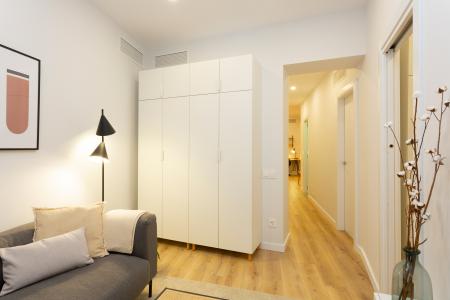 Appartement te huur in Barcelona Nàpols - Aragó (solo Para Empresas Con Iva)