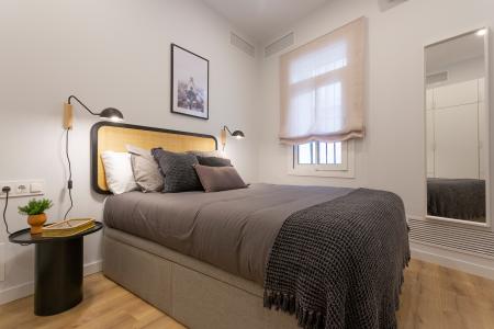 Appartement te huur in Barcelona Nàpols - Aragó (solo Para Empresas Con Iva)