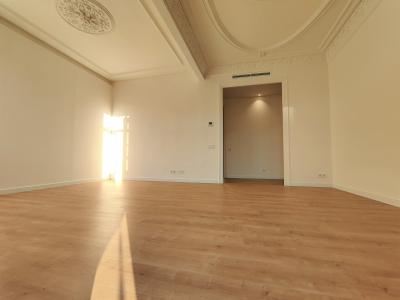 Apartment for Rent in Barcelona Plaza Dr. Letamendi - Aragó