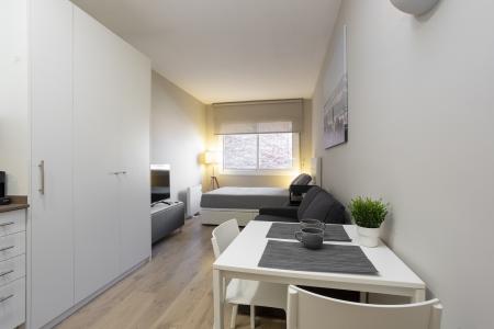 Studio zur Miete in Barcelona Saragossa - Padua