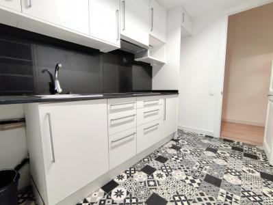 Apartment for Rent in Barcelona Casanova - Londres