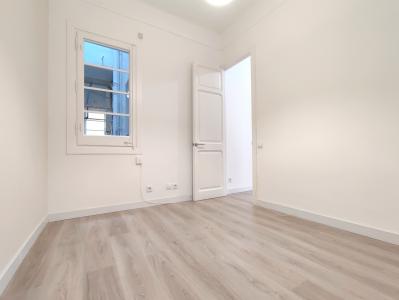 Apartment for Rent in Barcelona Casanova - Londres