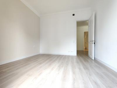 Apartment for Rent in Barcelona Casanova - Londres