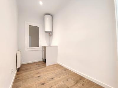 Appartement te huur in Barcelona Sostres - Arnold Schönberg