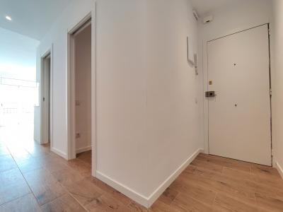 Appartement te huur in Barcelona Sostres - Arnold Schönberg