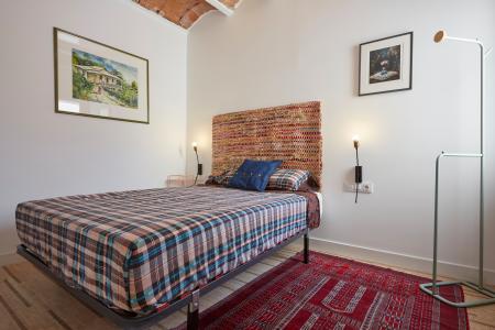 Apartamento en alquiler temporal con dos habitaciones y magnífica terraza en Eixample
