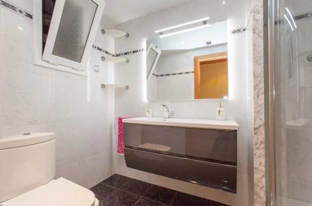 Apartment for Rent in Barcelona Tamarit - Mercat De Sant Antoni