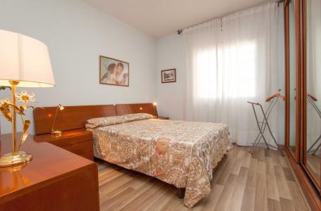 Apartment for Rent in Barcelona Tamarit - Mercat De Sant Antoni