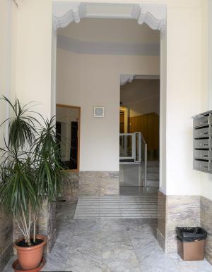 Apartment for Rent in Barcelona Sardenya - Travessera De Dalt