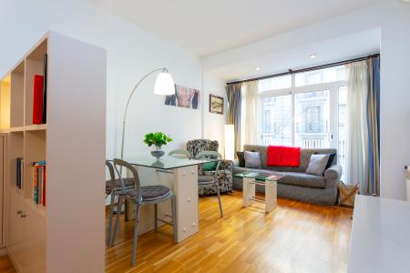 Apartamento en alquiler temporal con dos habitaciones y despacho en Sarrià-Sant Gervasi