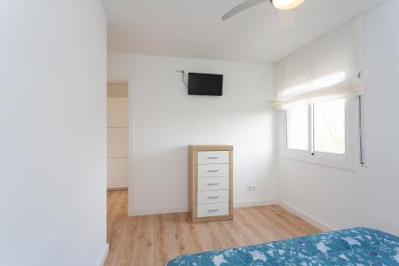 Piso de alquiler de 80 m² con 3 habitaciones, balcón y cocina abierta