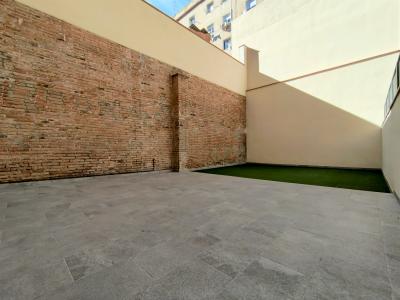 Apartment for Rent in Barcelona Llorens I Barba - Castillejos