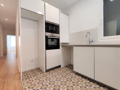 Apartment for Rent in Barcelona Llorens I Barba - Castillejos
