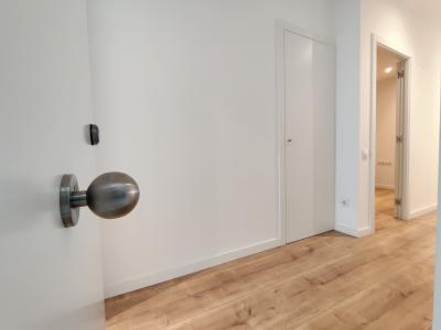 Apartment for Rent in Barcelona Llorens I Barba - Castillejos