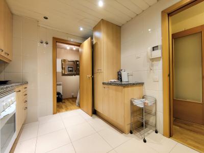 Piso en Alquiler en Barcelona Reina Amalia - Sant Pau