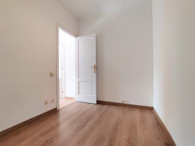 Apartamento para Alugar em Barcelona Espronceda - Ramón Turro