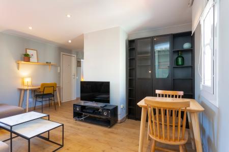 Appartement te huur in Barcelona Consell De Cent - Viladomat