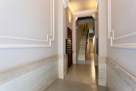 Pis en Lloguer a Barcelona Del Penedès - Travessera De Gràcia