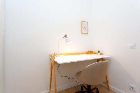 Appartement te huur in Barcelona Nàpols - Aragó