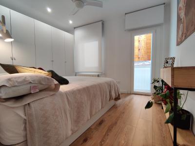 Appartement à louer à Barcelona Calabria - Rosselló
